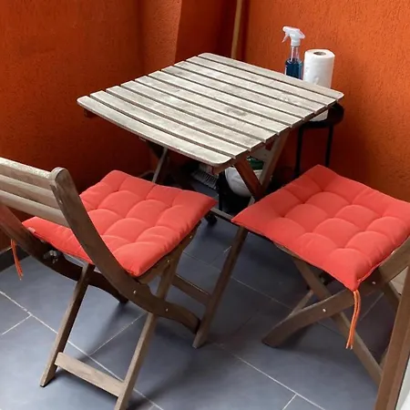 Apartament Trendy In The Heart Of The With Balcony *