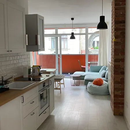 Trendy In The Heart Of The With Balcony * Budapešť